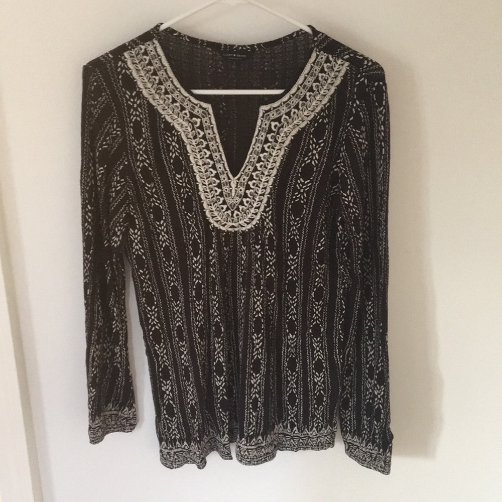 Gorgeous embroidered long sleeve
